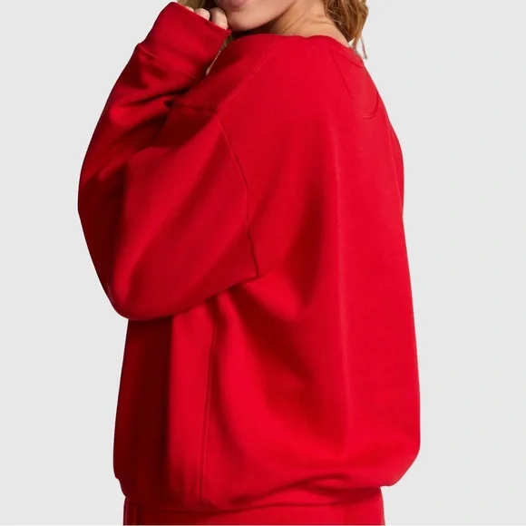 PINK Classic Crew Sweatshirt - Picture 2 of 7